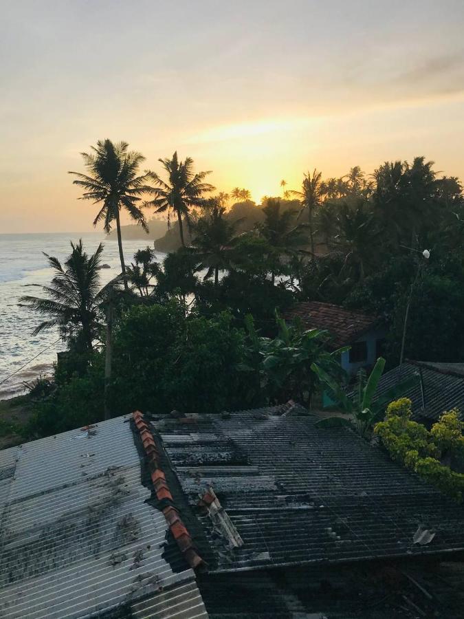 Hotel The Reef Weligama Exterior foto